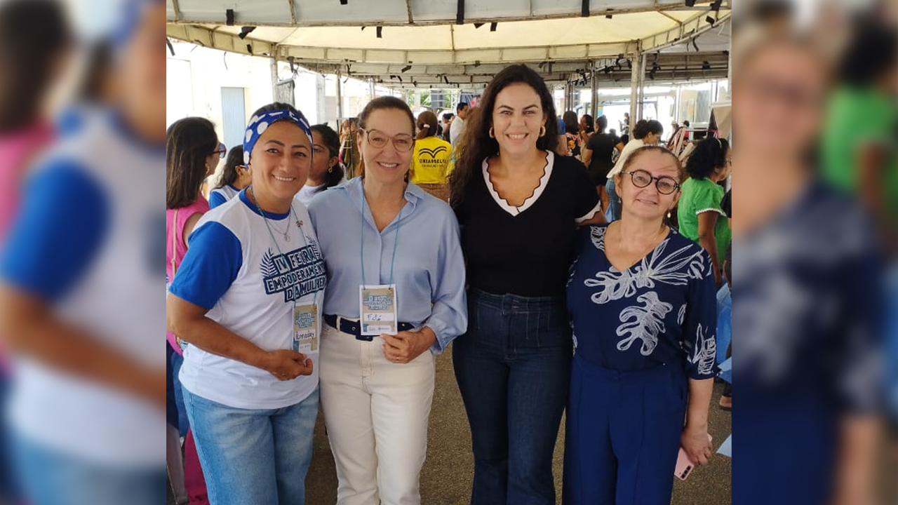 CRA-CE marca presença na IV Feira do Empoderamento da Mulher em Barbalha